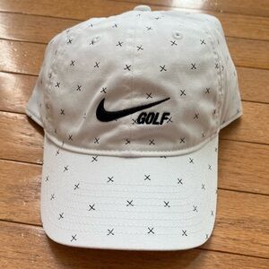 Nike Golf White Cap